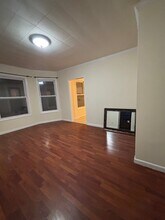 272 Greenwich Ave, Unit 2nd Floor in New Haven, CT - Building Photo - Building Photo