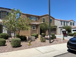12530 W Myrtle Ave in Glendale, AZ - Building Photo - Building Photo