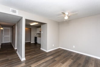 The Reserve at Opelika in Opelika, AL - Building Photo - Interior Photo