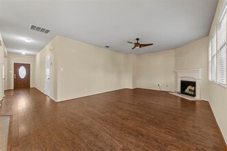 4513 Dogwood Dr in Denton, TX - Building Photo - Building Photo