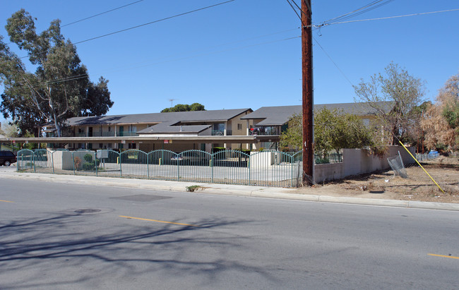 Echo Vista Apartments in Hemet, CA - Building Photo - Building Photo