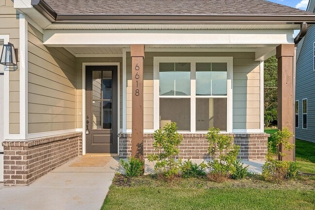 6618 Elizabeth Ann Wy in Ooltewah, TN - Building Photo - Building Photo