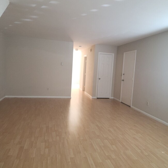 7918 Camino Kiosco in San Diego, CA - Building Photo - Building Photo