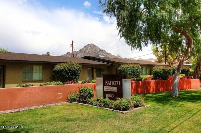 property at 1850 E Maryland Ave