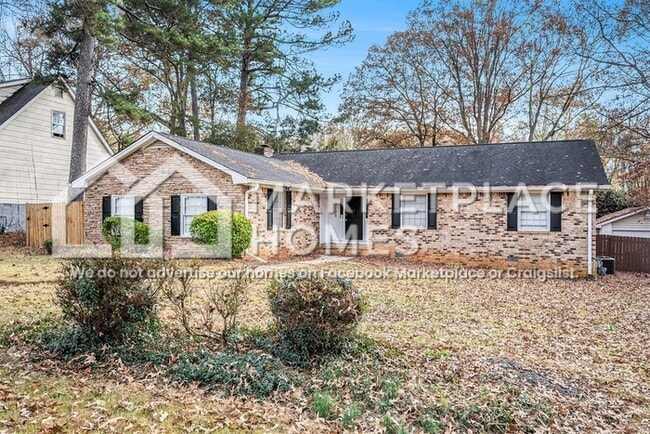 2105 Pinewood Dr in Covington, GA - Building Photo - Building Photo
