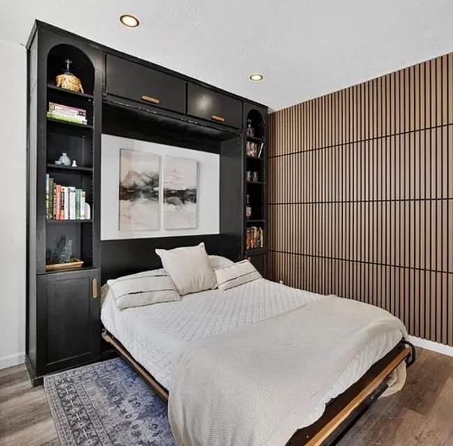 property at 1295 Jasmine Way