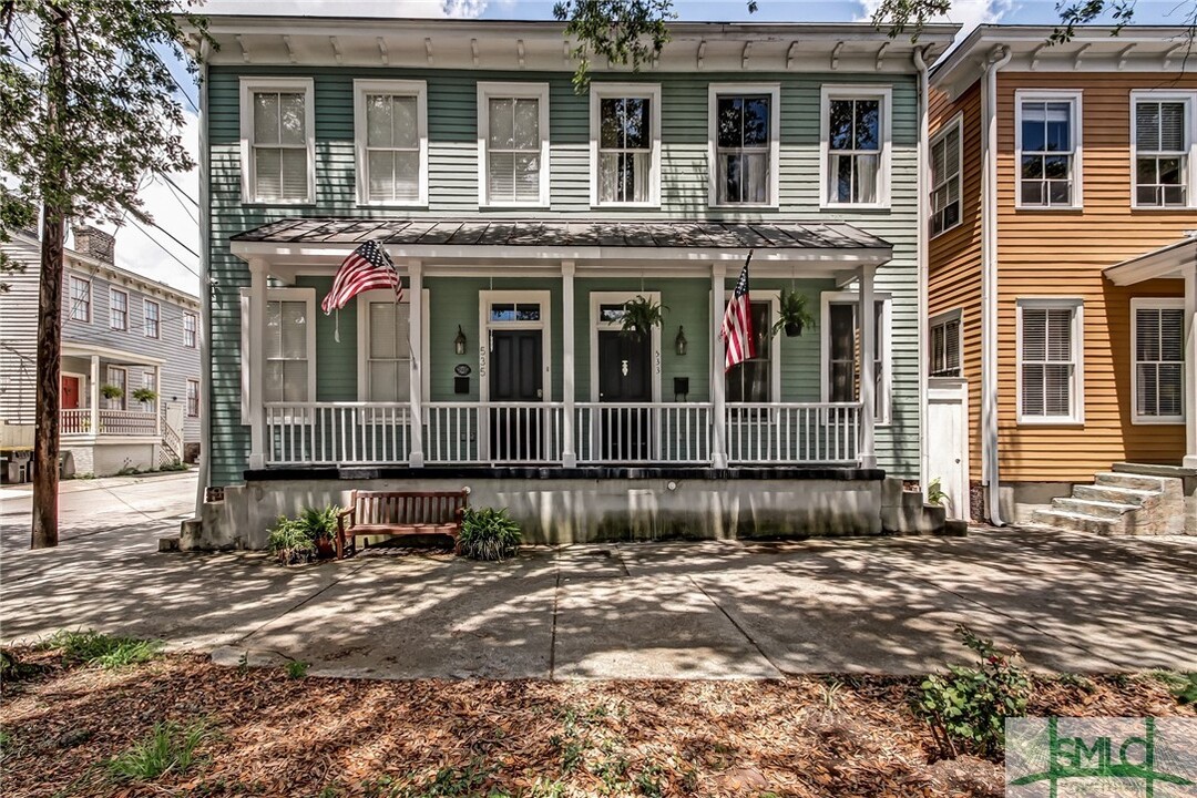 533 E Broad St in Savannah, GA - Foto de edificio