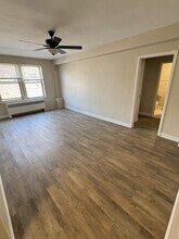 7220 in Chicago, IL - Foto de edificio - Interior Photo
