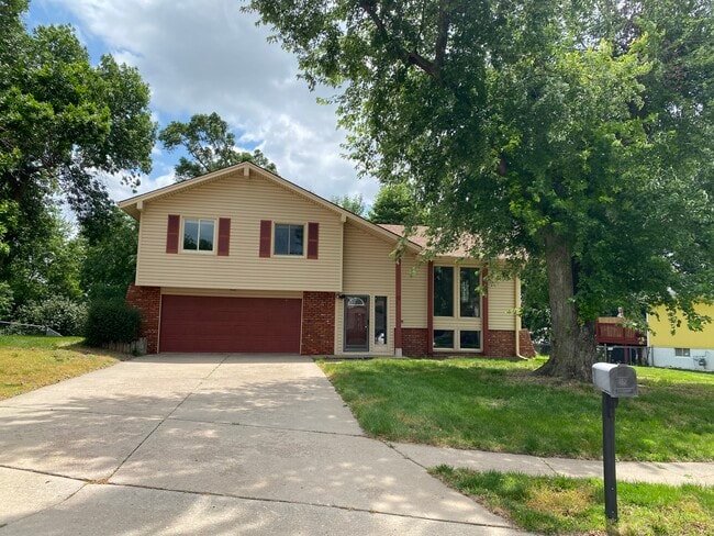 property at 2129 N 122nd Cir