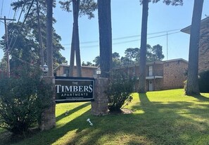 2114 E Marshall Ave in Longview, TX - Building Photo