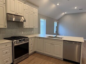 30338 Centipede Grv Ln in Fulshear, TX - Building Photo - Building Photo