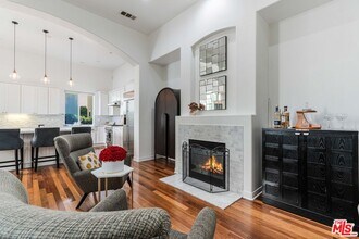 5734 S Celedon Creek in Los Angeles, CA - Building Photo - Building Photo