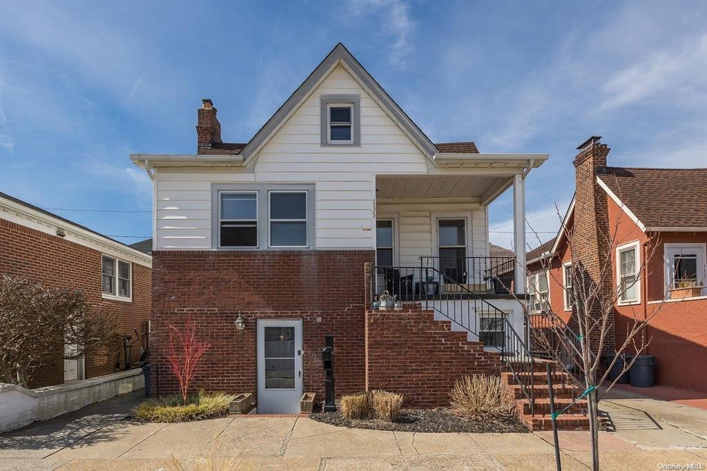135 Taft Ave in Long Beach, NY - Building Photo
