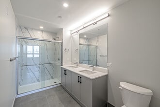 Skylar Lofts in Jersey City, NJ - Foto de edificio - Interior Photo