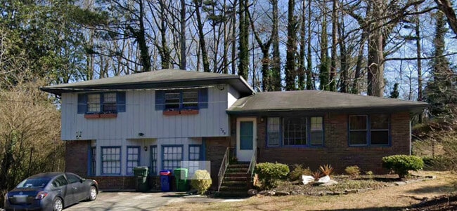 property at 725 San Miguel Dr