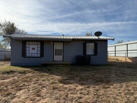 1410 E Bonita Ave in Amarillo, TX - Building Photo
