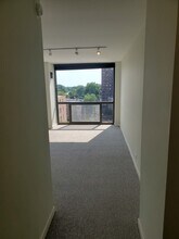4343 N Clarendon Ave, Unit 808 in Chicago, IL - Building Photo - Building Photo