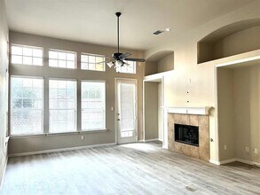 2421 Mallard Dr in Little Elm, TX - Building Photo - Building Photo