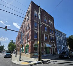 Gordon Ridge Apartments in Allentown, PA - Foto de edificio - Building Photo