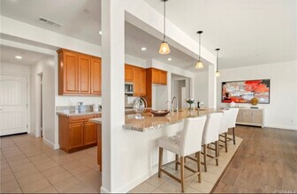 14925 Shoreham St in Corona, CA - Building Photo - Building Photo