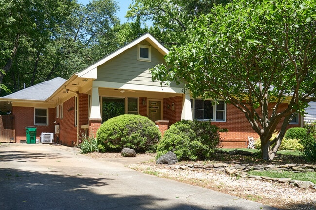 property at 627 mayview dr