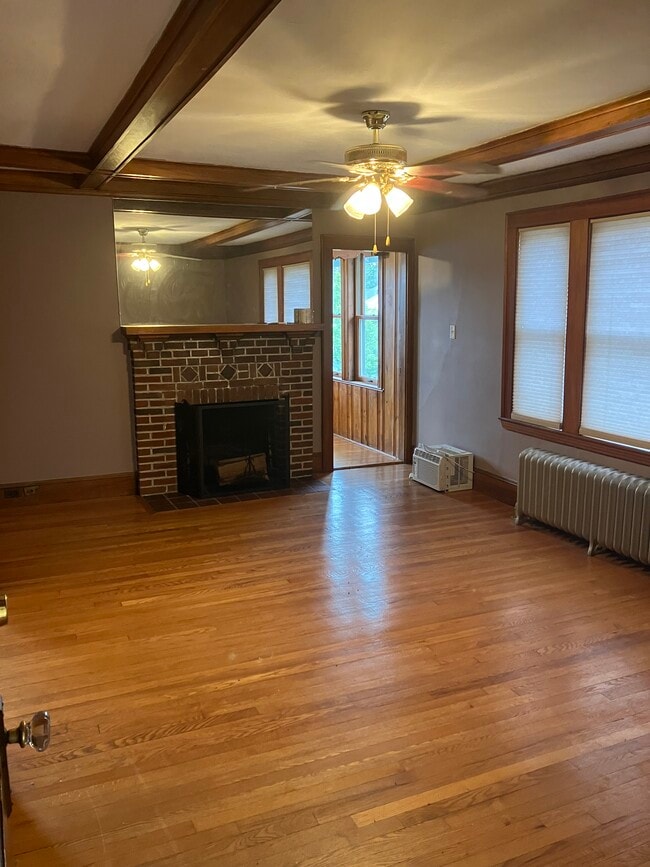 93 Hillside Rd, Unit 2