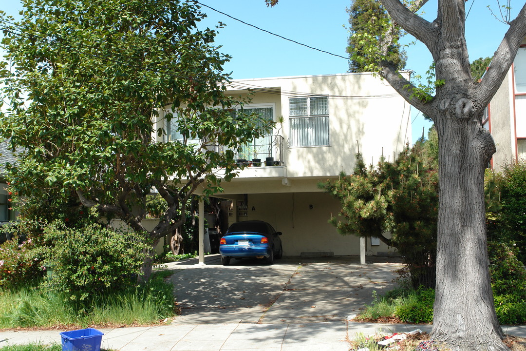 1709 Dwight Way in Berkeley, CA - Building Photo