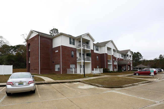 Oleander Park Apartments in Mobile, AL - Foto de edificio - Building Photo