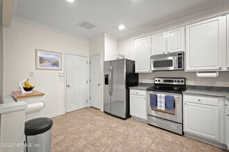 13522 Stone Pond Dr in Jacksonville, FL - Building Photo - Building Photo