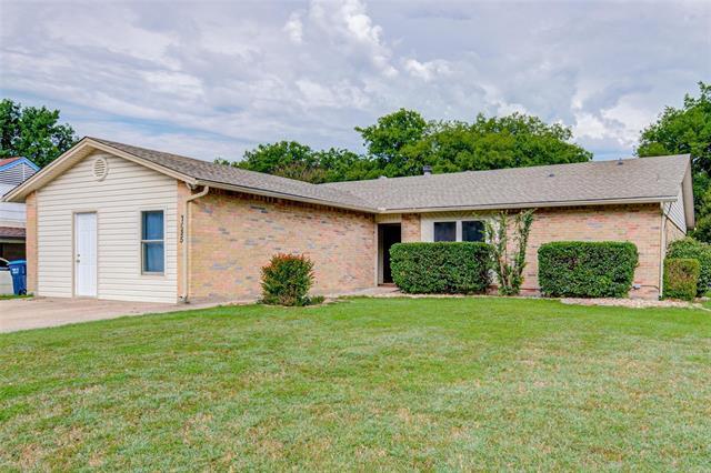 7025 Sunnybank Dr in Fort Worth, TX - Building Photo - Building Photo