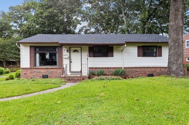 property at 1622 Bill St