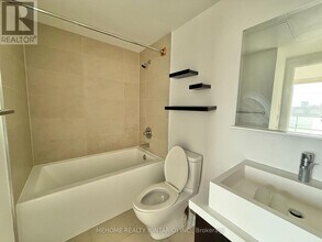 65 St Mary St in Toronto, ON - Building Photo - Building Photo