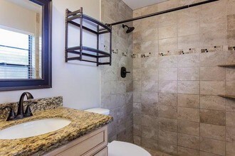 9104 Affirmed Ln in Boca Raton, FL - Foto de edificio - Building Photo