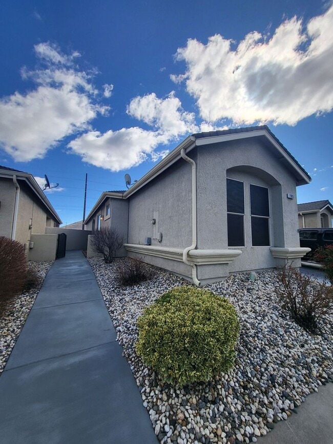 1903 Teal Dr in Carson City, NV - Building Photo - Building Photo