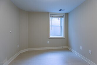 505 13th St SE in Washington, DC - Building Photo - Building Photo