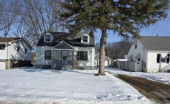 224 Maryland St NW in Warren, OH - Building Photo