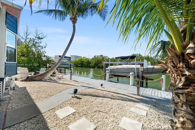 property at 648 E Palm Ave
