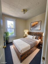 184 Trenchard St in Yonkers, NY - Building Photo - Building Photo