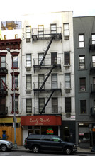 1369 1st Ave in New York, NY - Building Photo - Building Photo