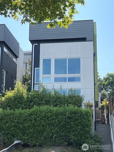 property at 1529 19th Ave