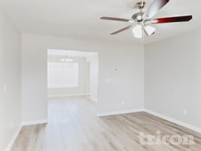 2512 Landale Ct, Unit 414 in Raleigh, NC - Building Photo - Building Photo