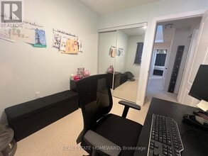 1129 Hickory Hollow Glen in Mississauga, ON - Building Photo - Building Photo