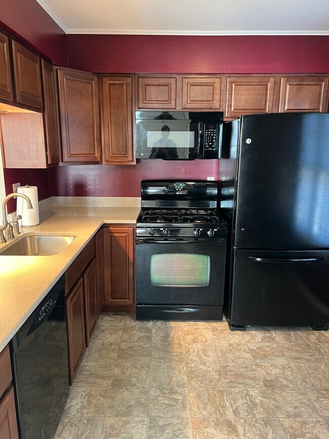 308B Harwood Ct, Unit 308B in Mount Laurel, NJ - Building Photo - Building Photo