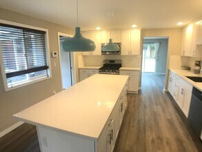 6822 190th St SW in Lynnwood, WA - Building Photo - Building Photo