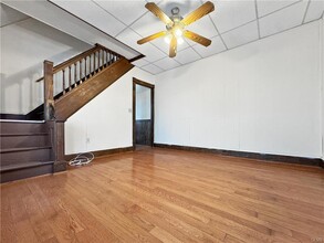 609 George St in Pen Argyl, PA - Building Photo - Building Photo