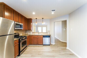 1710 Leafhopper Ln in Conroe, TX - Building Photo - Building Photo