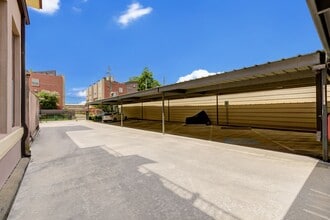 2700 Albany St in Houston, TX - Foto de edificio - Building Photo