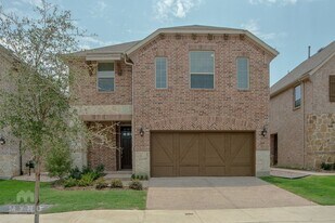 3412 Damsel Sauvage Ln in Lewisville, TX - Building Photo