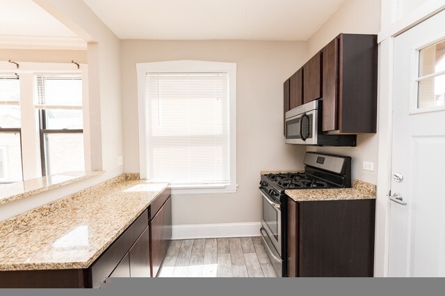 1834 N Humboldt Blvd, Unit 2B in Chicago, IL - Building Photo - Building Photo