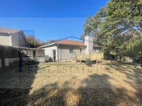 8214 Tall Oaks in Sherwood, AR - Building Photo - Building Photo